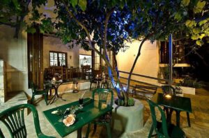 Σκόπελος Ξενοδοχείο Νάρκισσος, Ξενοδοχεία, Ξενοδοχεία Νάρκισσος, Παραλία Πάνορμος, Σποράδες, Mamma Mia Ελλάδα