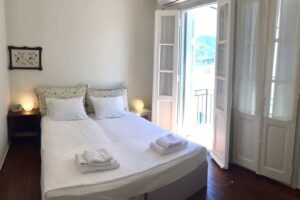 Ioli House (Το σπίτι της Ιόλης)