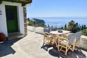 Skopelos Nisaia Country House