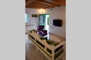Skopelos Nisaia Country House