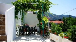 Spring Bliss Garden House