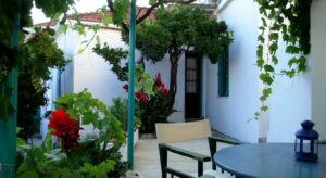 Spring Bliss Garden House