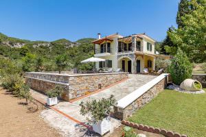 Skopelos Pool Vila Geraki