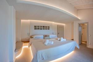 Skopelos Lyra Stargaze Villas