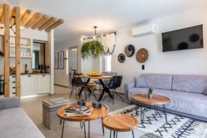 Skopelos Agnontas Luxury Villas Pebble