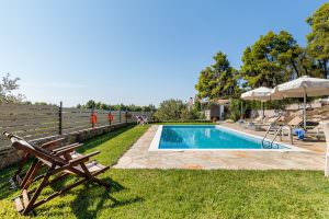 Skopelos Cute Pine Trees Villa With A Private Pool