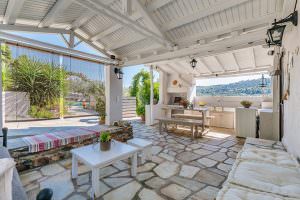 Skopelos Cute Pine Trees Villa With A Private Pool Apartments For Vacations