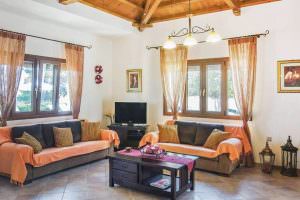 Skopelos Pool Villa Ouranos Pefkias