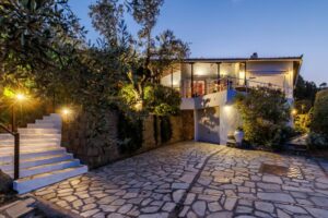 Skopelos Vila La Paloma Town Chora